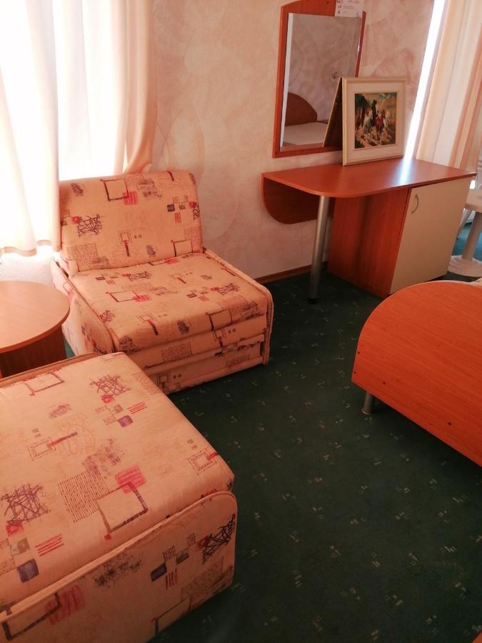 Хотел Андре Hotel Chernomorets Eksteriør billede