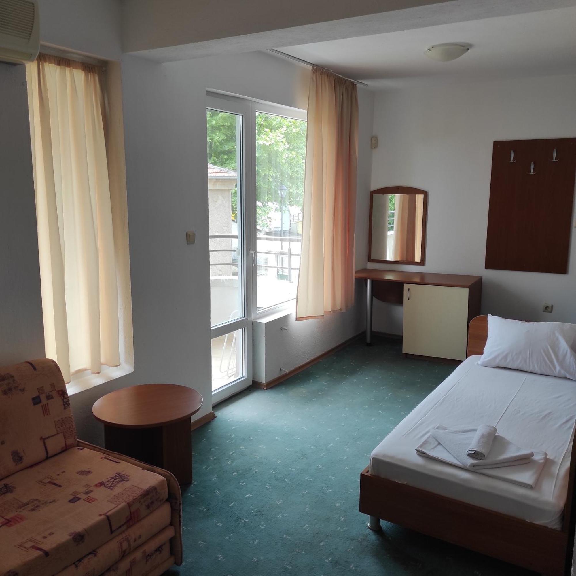 Хотел Андре Hotel Chernomorets Værelse billede