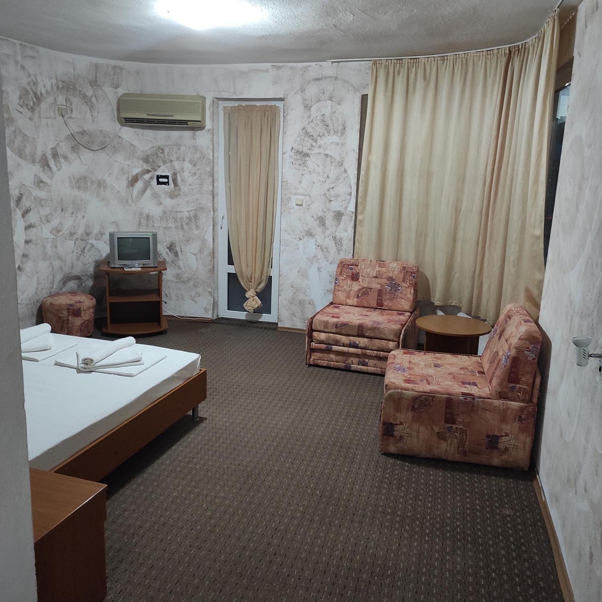 Хотел Андре Hotel Chernomorets Værelse billede